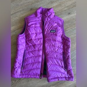 Patagonia goose down purple quilted puffy vest